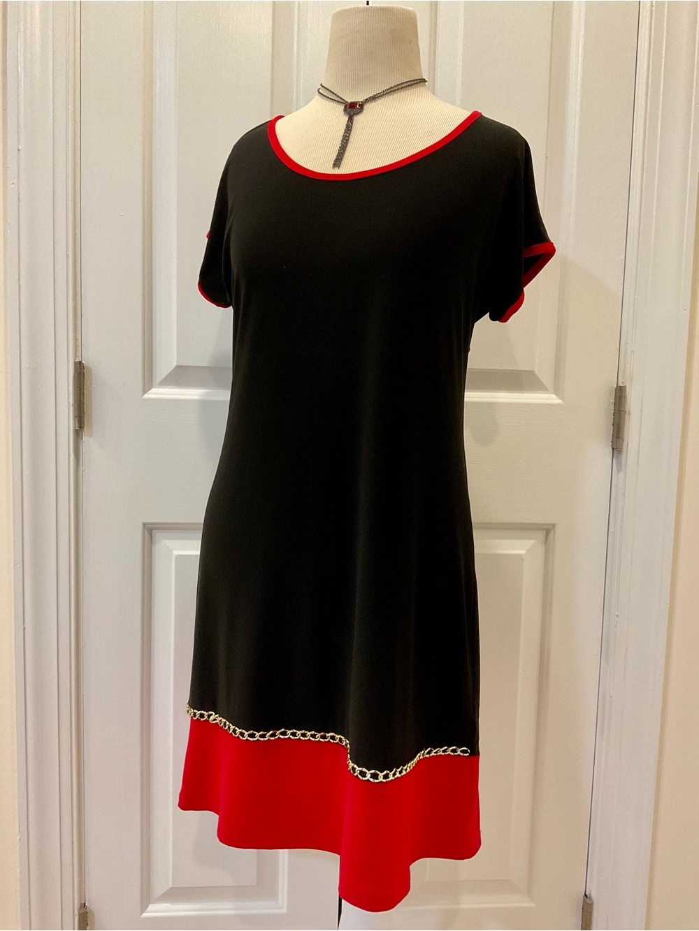 MSK Black Dress with Red Trim and Chain Detail, Medium